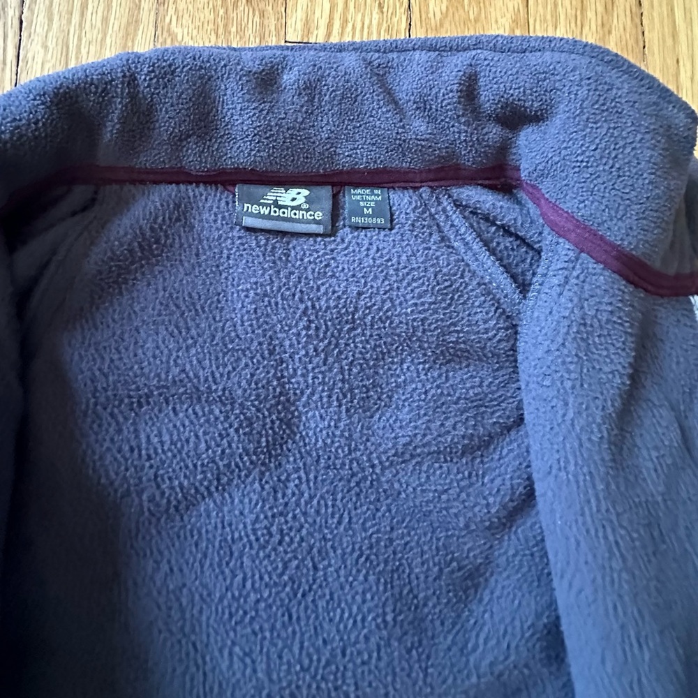 New Balance Medium Quilted Microfleece Jacket Gray with Maroon